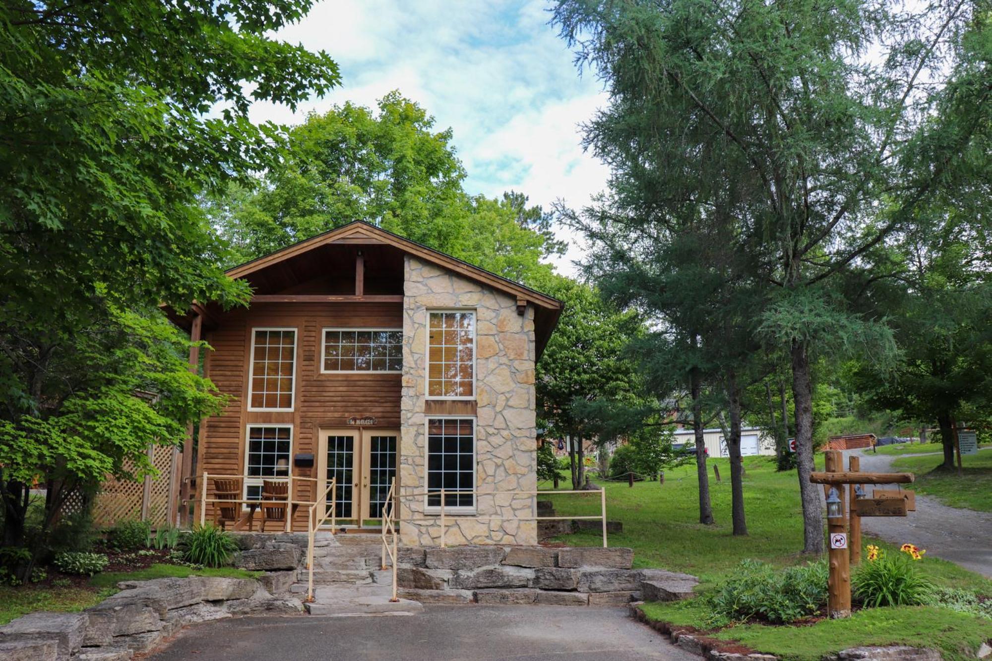 La Bannik Villa Ville-Marie Exterior foto